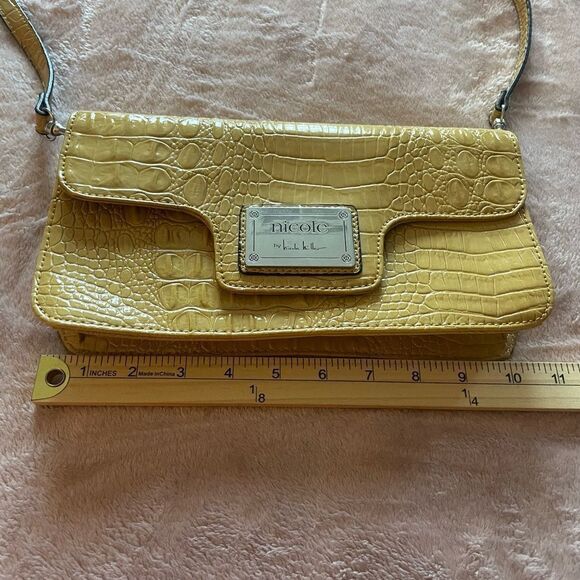 Nicole by Nicole Miller Alligator Print Shoulder Bag Mustard Yellow - Picture 11 of 12